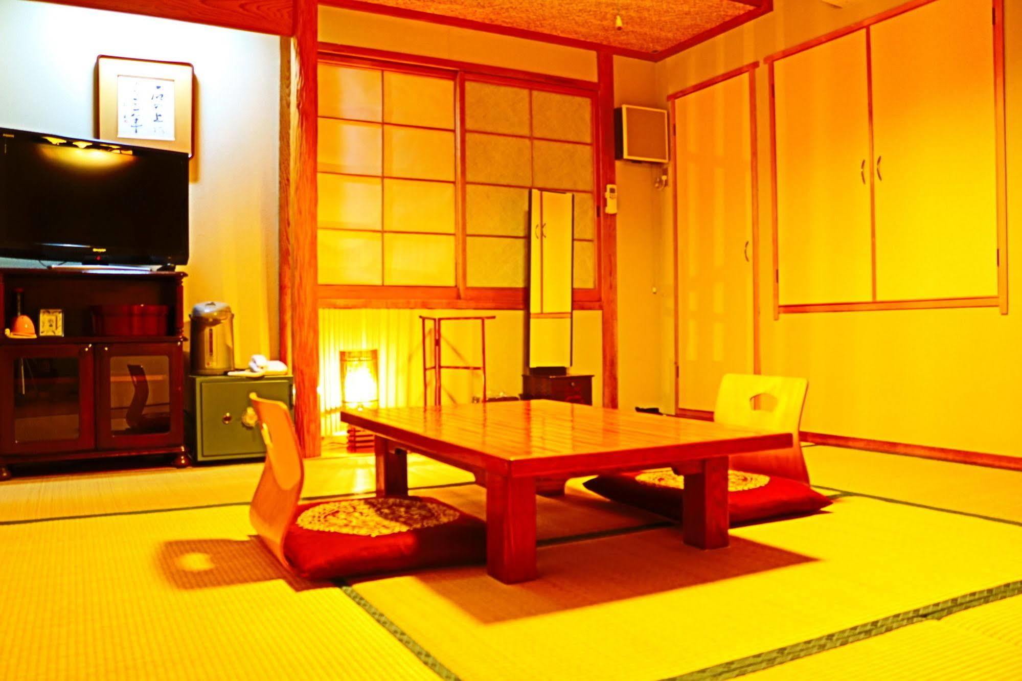 La Maison De David Yufu Exteriör bild
